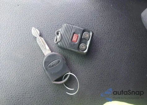 2006 Ford Mustang Gt из США, поврежденный, VIN 1ZVFT85H765215205